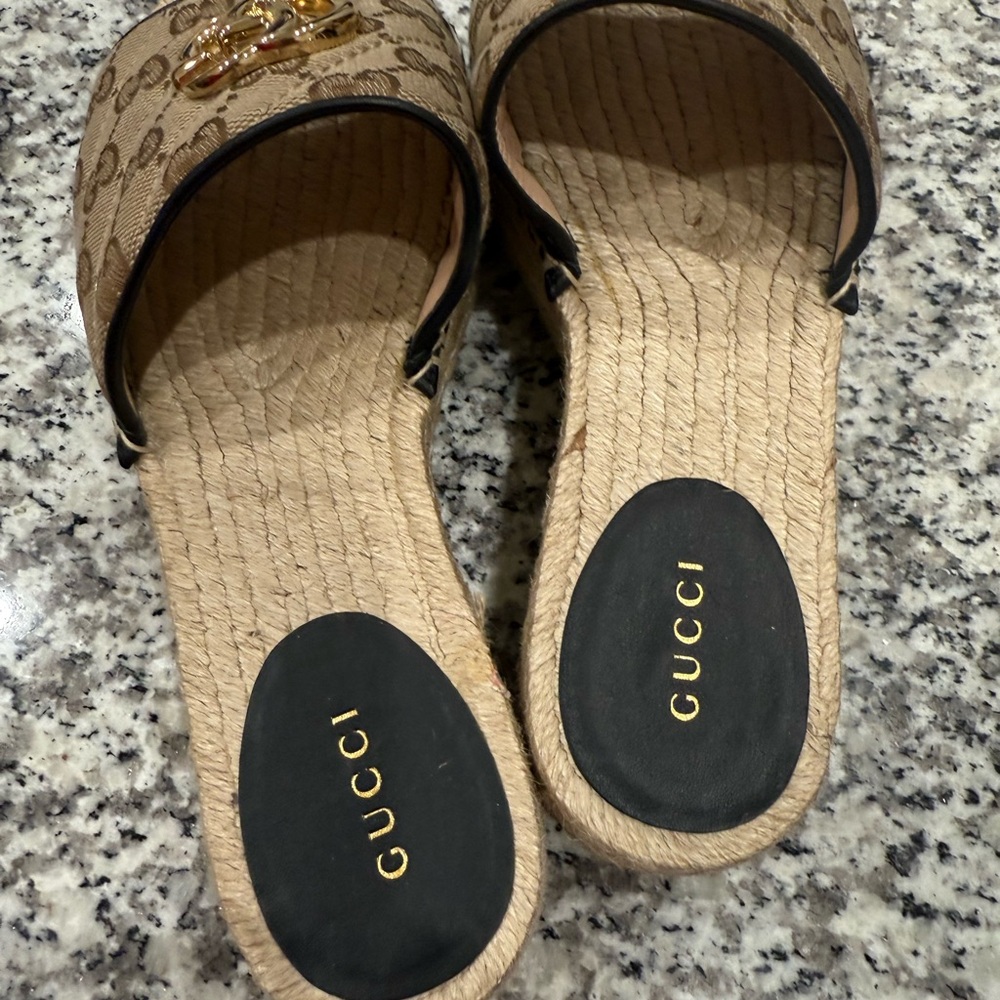 Gucci Tan Espadrille Platform Slides - Picture 4 of 11
